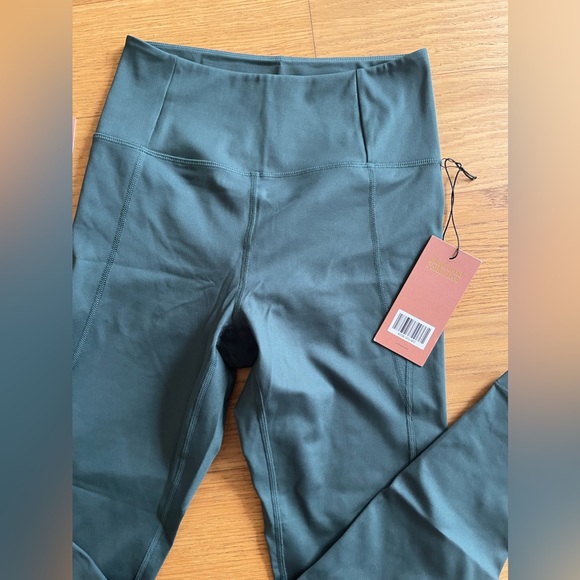 Girlfriend Collective Set Compressive High Rise Legging & Topanga Halter Bra NWT - Picture 9 of 14